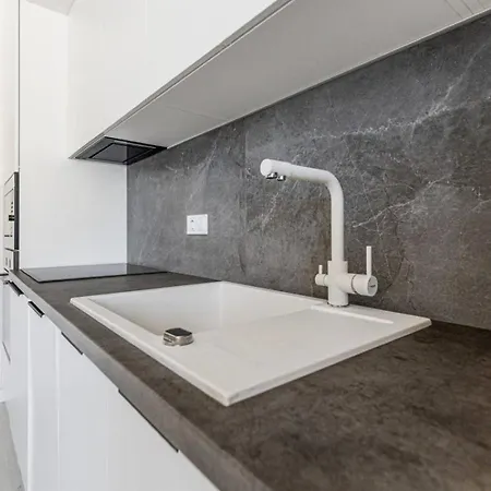 Apartment Kamanina Friendly Odesa