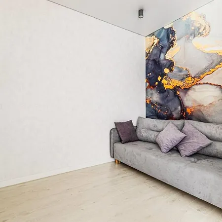 Kamanina Friendly * Odessa