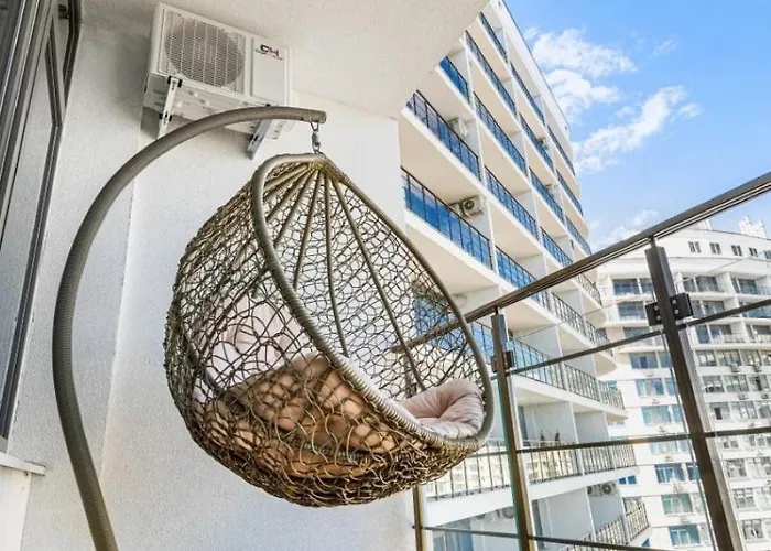 Kamanina Friendly 敖德萨